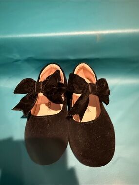 Black Velvet Bow Kids Shoes